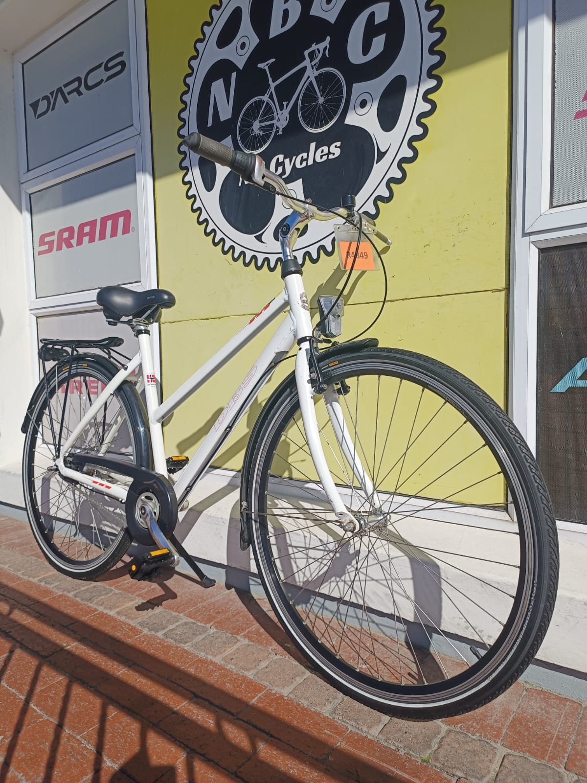700 x 35-40c DBS NORWEGIAN COMMUTER